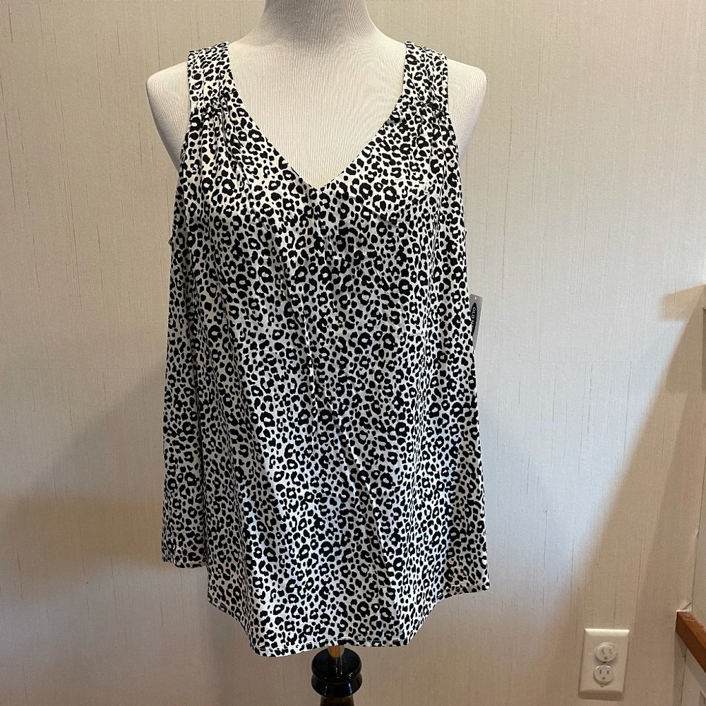 Old Navy Leopard Print V-neck Flowy Tank Top - Large - NWT